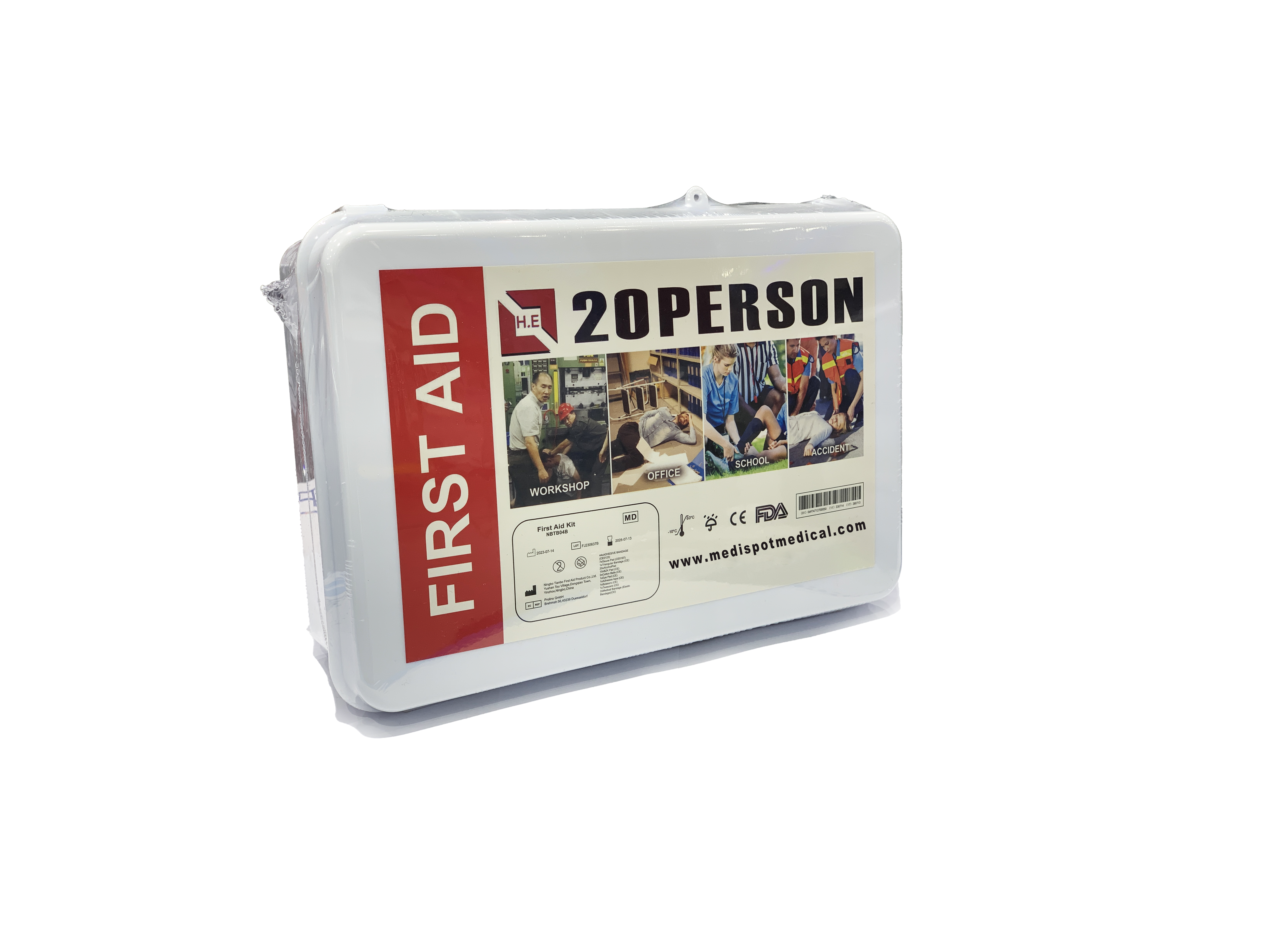 First aid box for 20 persons صندوق إسعافات أولية يتسع ل 20 شخصا
